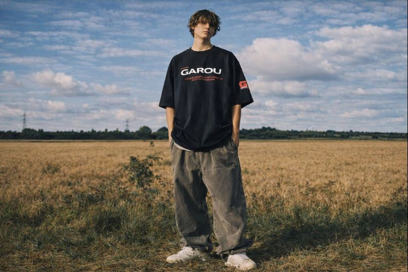 🖤 OVERSIZED GRAPHIC T-SHIRT – HERO KILLER EDITION