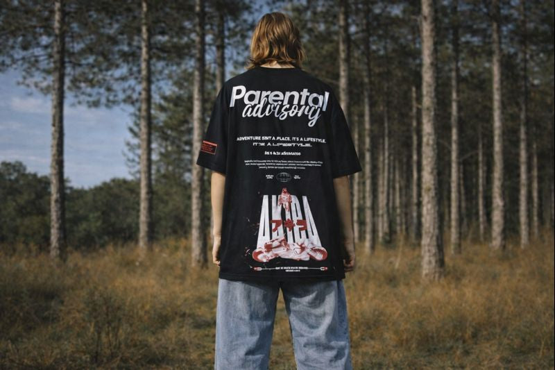 🖤 OVERSIZED GRAPHIC T-SHIRT – SPACEMAN EDITION