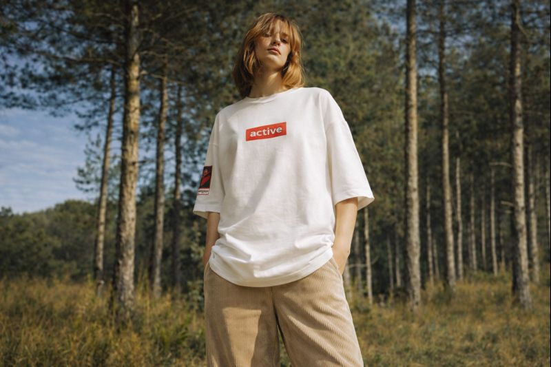 ❤️ OVERSIZED GRAPHIC T-SHIRT – HERO KILLER (WHITE EDITION)