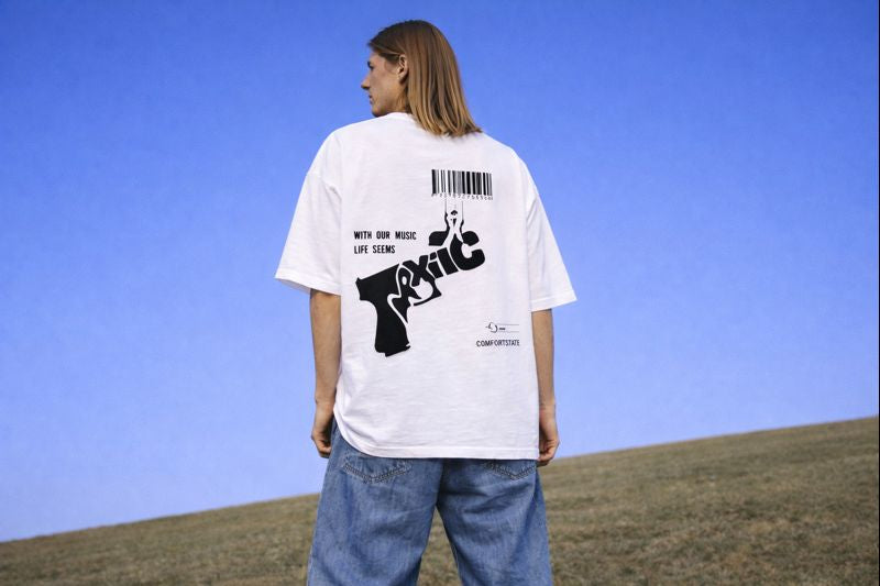 ❤️ OVERSIZED GRAPHIC T-SHIRT – MUSIC IS TOXIC EDITION