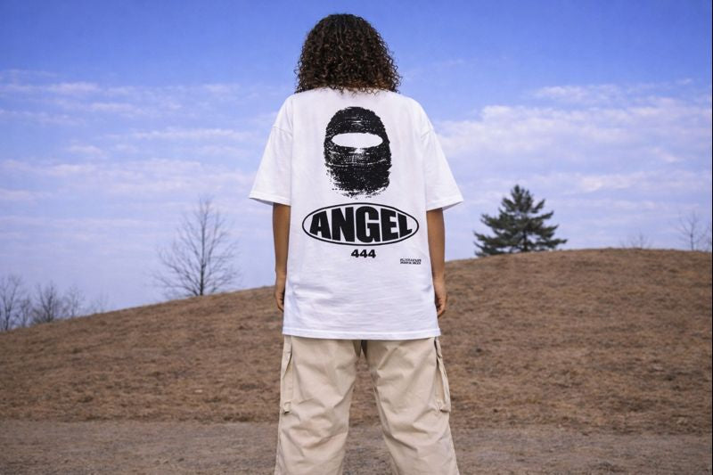 ❤️ OVERSIZED GRAPHIC T-SHIRT – MINIMAL STATEMENT EDITION