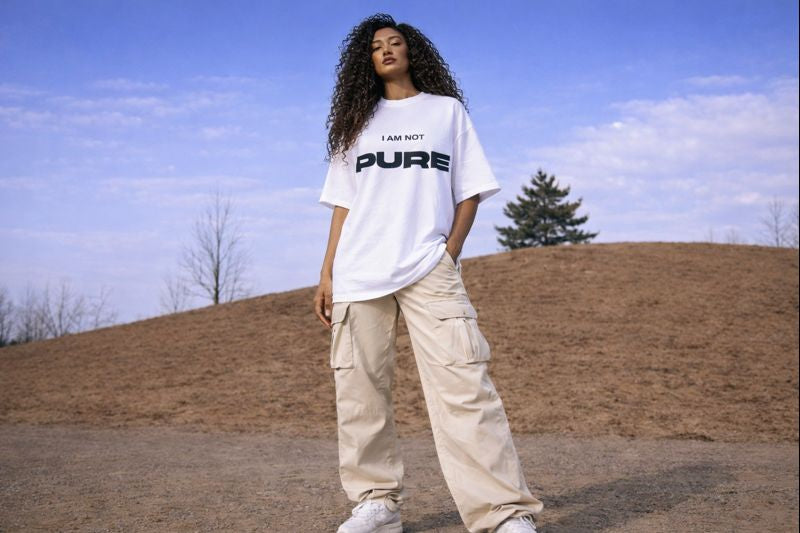 ❤️ OVERSIZED GRAPHIC T-SHIRT – MINIMAL STATEMENT EDITION